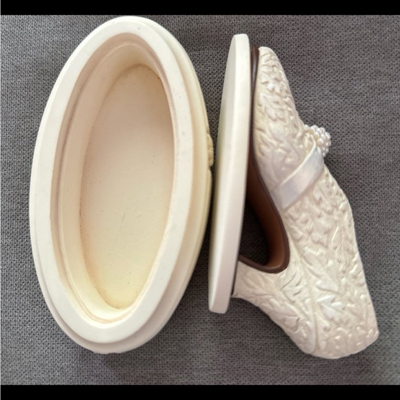 JUST THE RIGHT STYLE BY RAINE "I DO" Trinket BOX … good condition - Picture 4 of 6